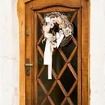 Marmurowa Winnica Apartamento Sucha (Luban)
